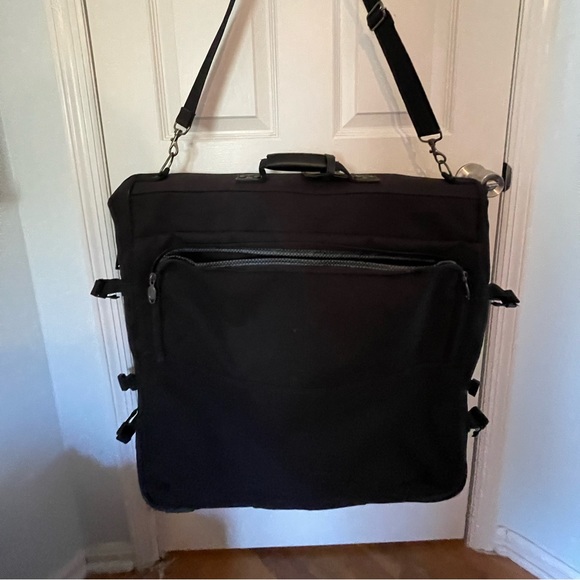 Garment Bag - Picture 1 of 9